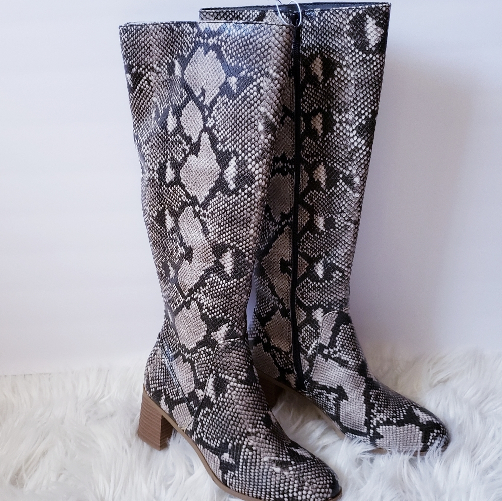 Universal thread women's gray snake boots - Picture 3 of 4